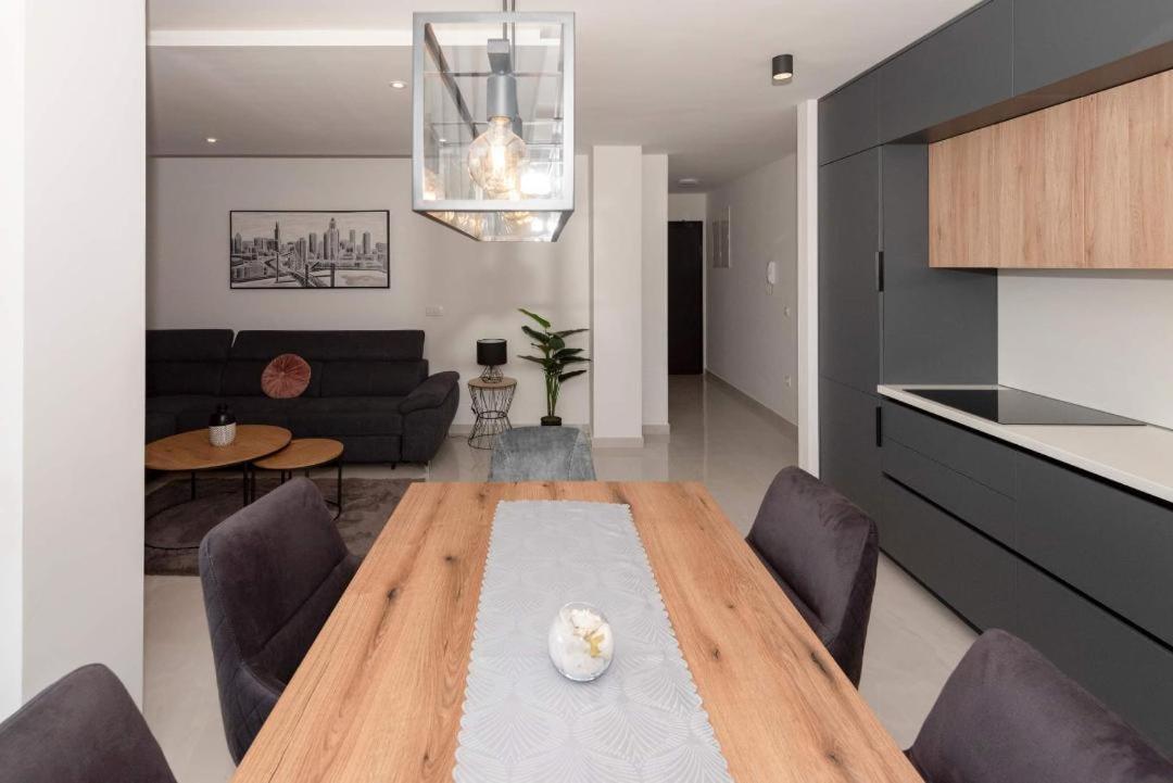 Penthouse Paola- Modern And Luxury Apartment In Zadar Exterior photo